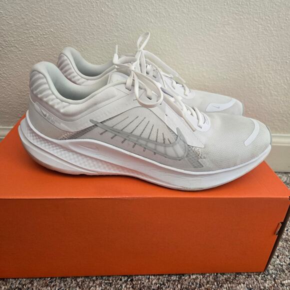 Nike Quest 5 Mens white running shoes 9 - Picture 2 of 8